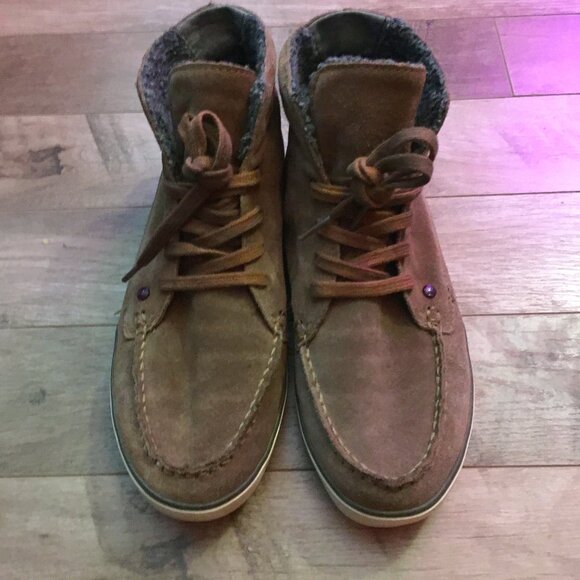 Camper Unisex Moccasin Chukka Sneaker Style Shearling Boot - Picture 2 of 13